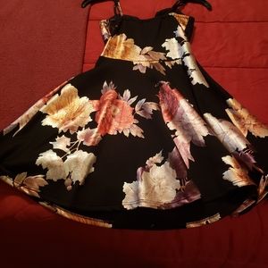 Beautiful short Charlotte Russe party/prom dress. Never worn.